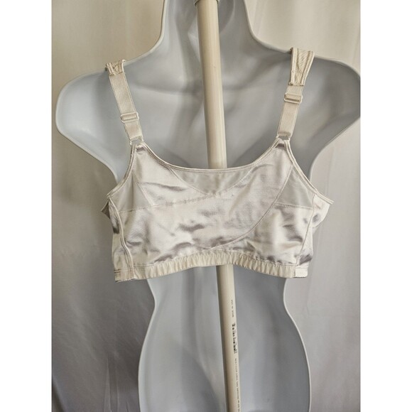 Playtex Bra Women's White Wirefree Front Closure Size 44D - Picture 3 of 6